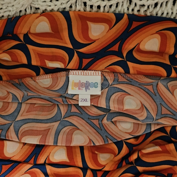 LuLaRoe midi skirt - Picture 2 of 3